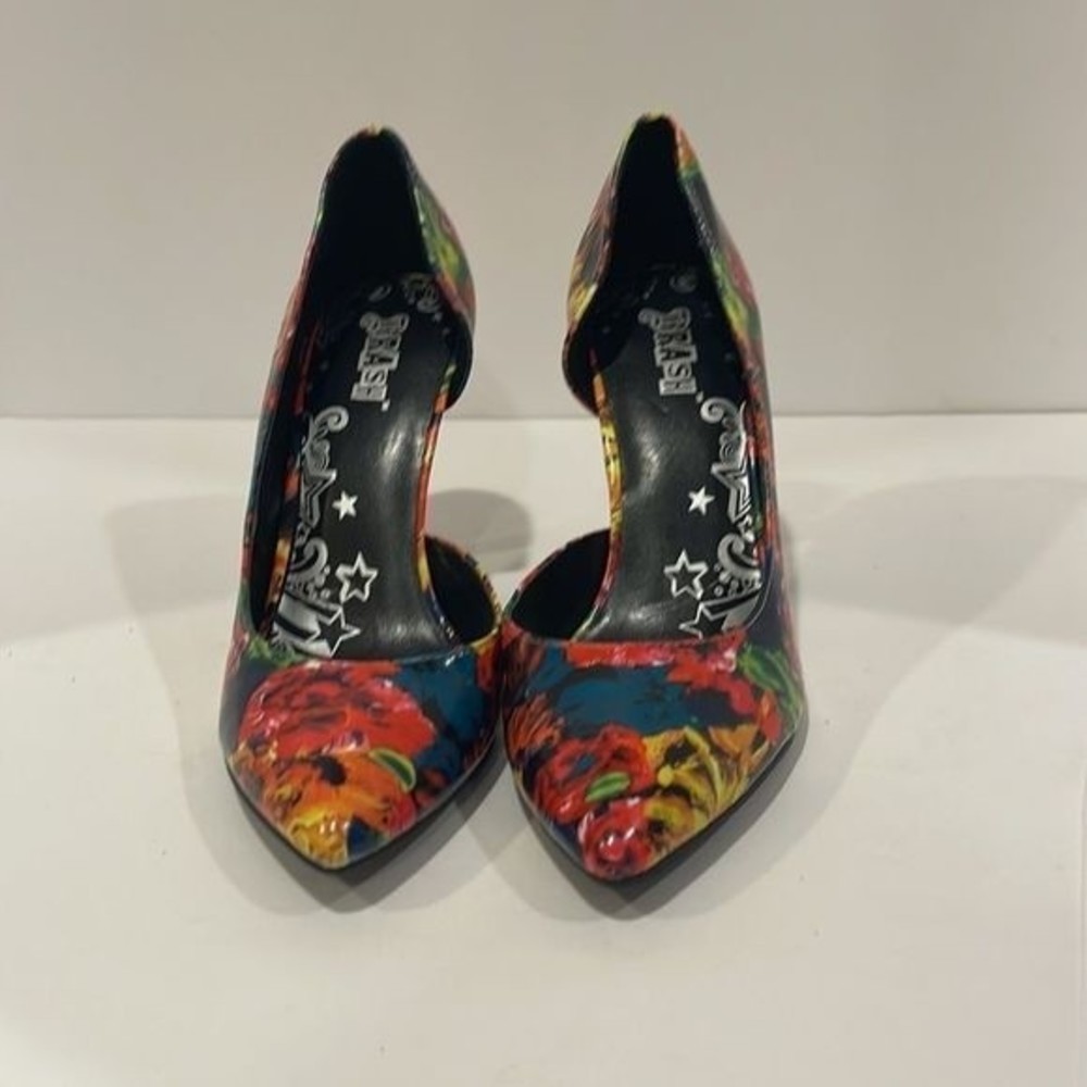 Brash Floral Multicolor Pattern D'orsay Pumps               Size 7 - Picture 3 of 7